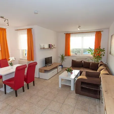 Haus Dornroeschen 45107 Apartment Goehren (Ruegen)