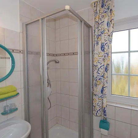 Haus Dornroeschen 45107 Goehren (Ruegen)