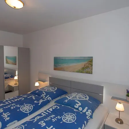 Haus Dornroeschen 45107 * Göhren