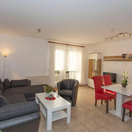 Haus Dornroeschen 45107 Lägenhet Goehren (Ruegen)