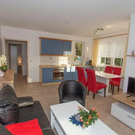 Haus Dornroeschen 45107