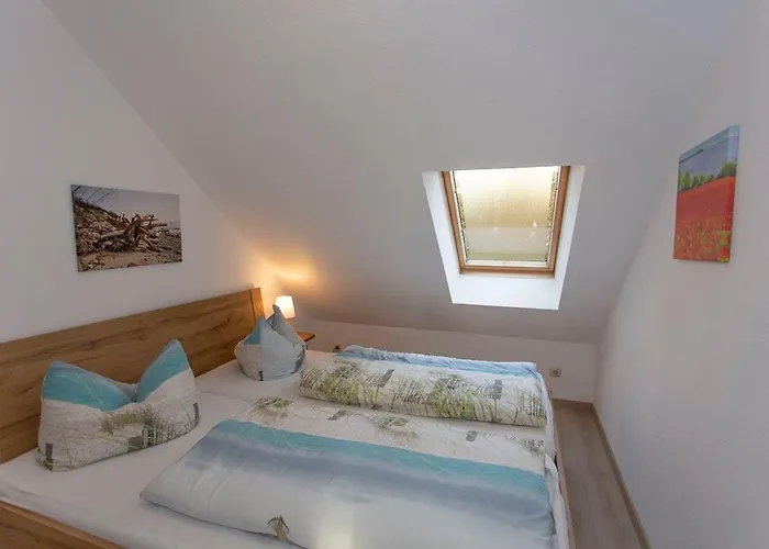 Haus Dornroeschen 45107 Goehren (Ruegen)