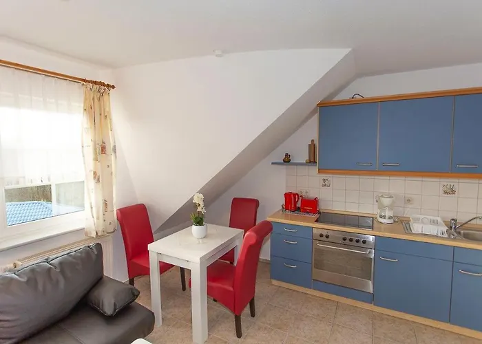 Appartement Haus Dornroeschen 45107 *