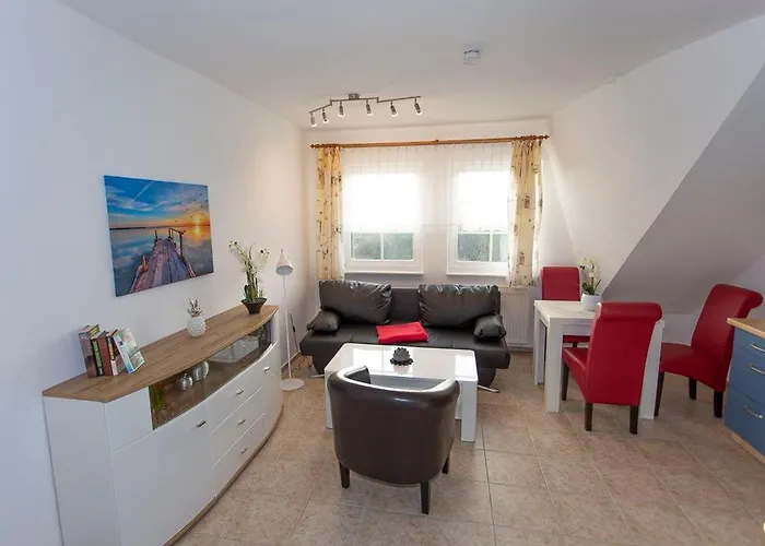 Haus Dornroeschen 45107 Goehren (Ruegen)