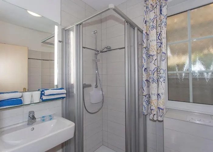 Haus Dornroeschen 45107 Appartement Goehren (Ruegen)