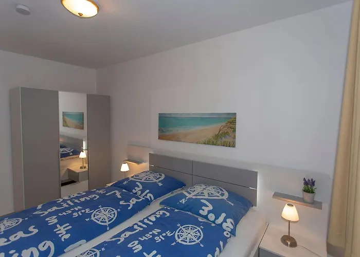 Haus Dornroeschen 45107 * Goehren (Ruegen)