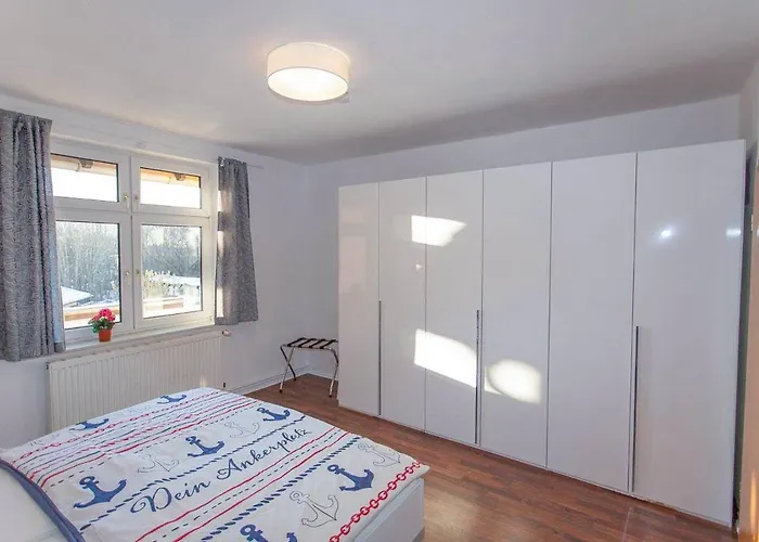 Appartement Haus Dornroeschen 45107 *