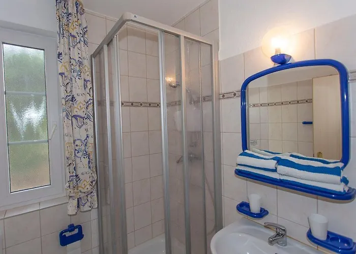 Haus Dornroeschen 45107 Appartement Goehren (Ruegen)